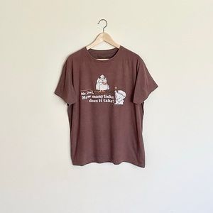 Y2K Saavy Tootsie Pop Mr. Owl How Many Licks? Retro Brown T Shirt Adult size XL